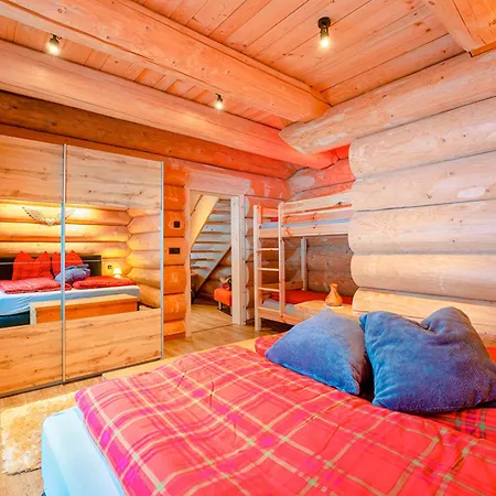 Alpenchalet Montana 度假居 *